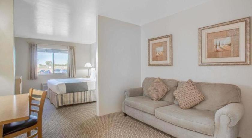 Days Inn By Wyndham Chino Valley Exteriér fotografie
